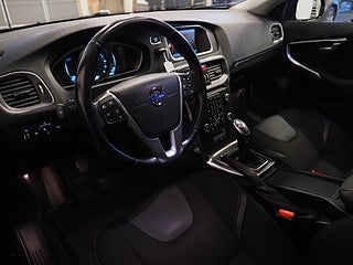 Halvkombi Volvo V40 9 av 20