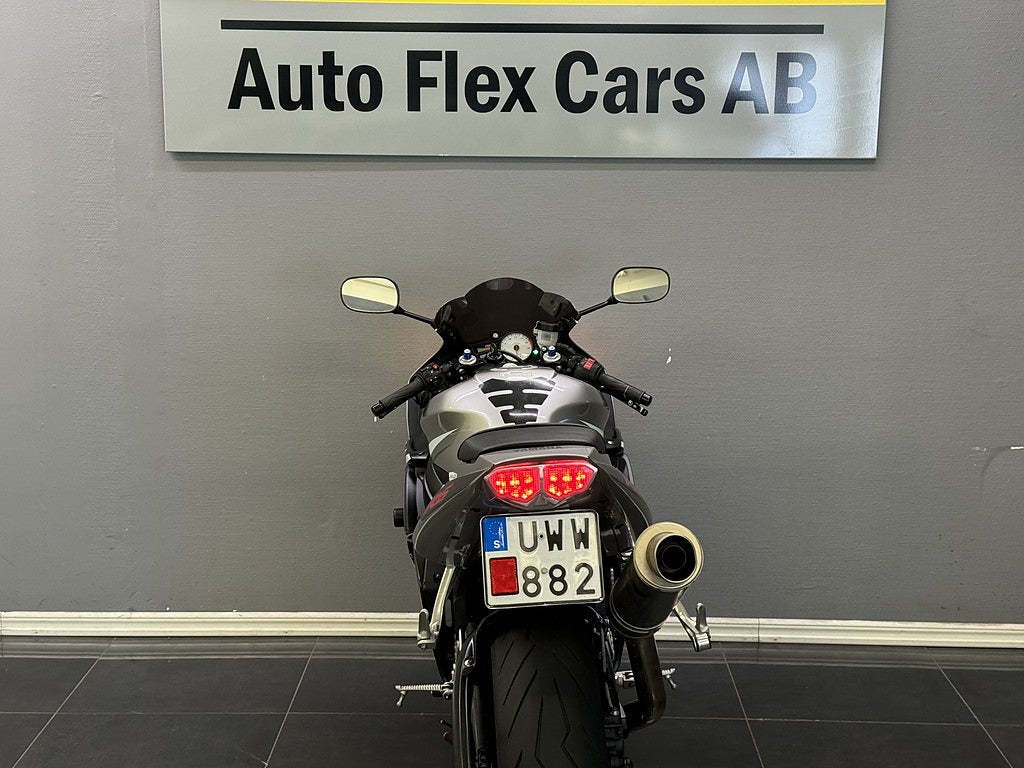 Yamaha YZF-R6 0.6