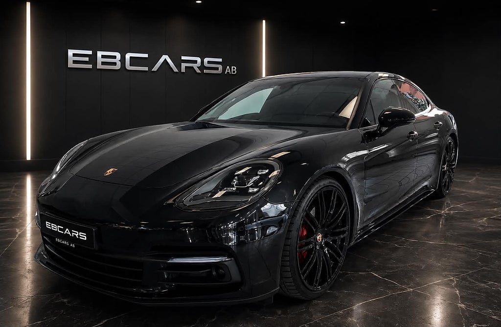 Porsche Panamera 