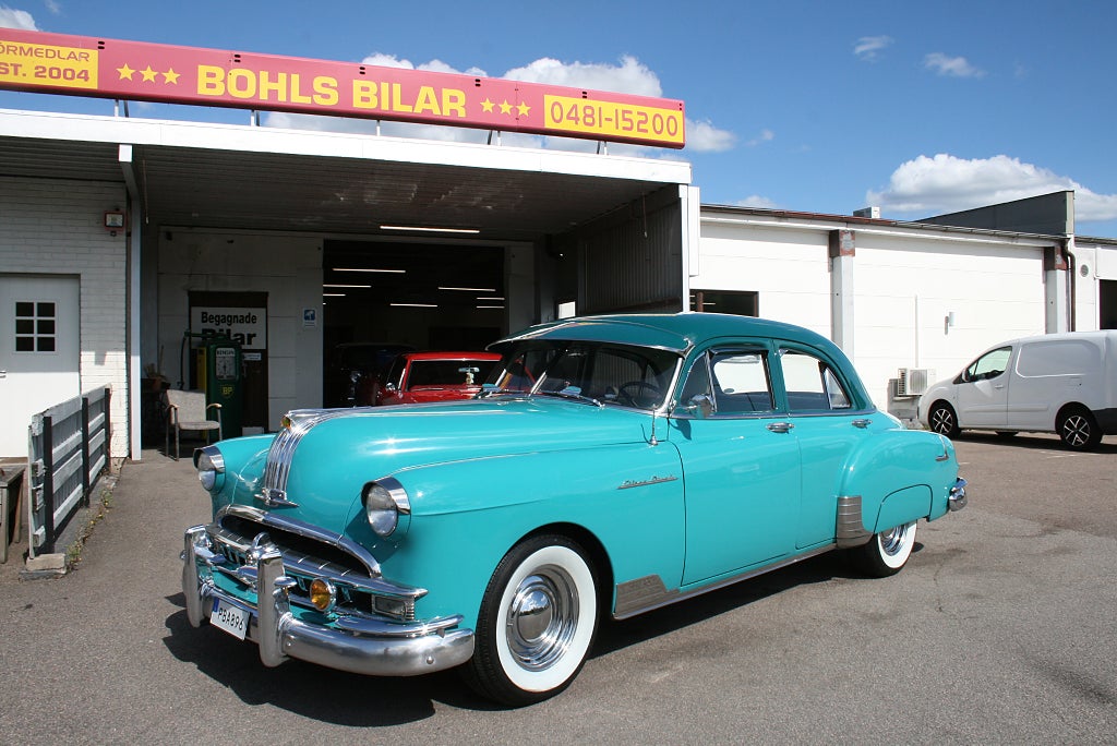 Pontiac Chieftain Silver Streak 400`Cui V8