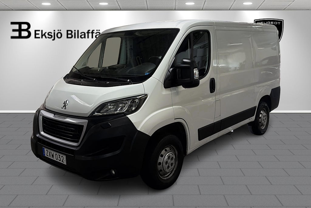 Peugeot Boxer 2.0 BlueHDi Euro 6 3-Sits Webasto-värmare/Dragkrok/