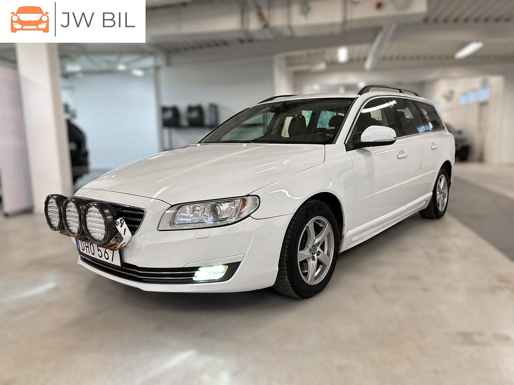 Volvo V70 D4 AWD Momentum Drag D-Värm Rattvärme Navi PDC VoC