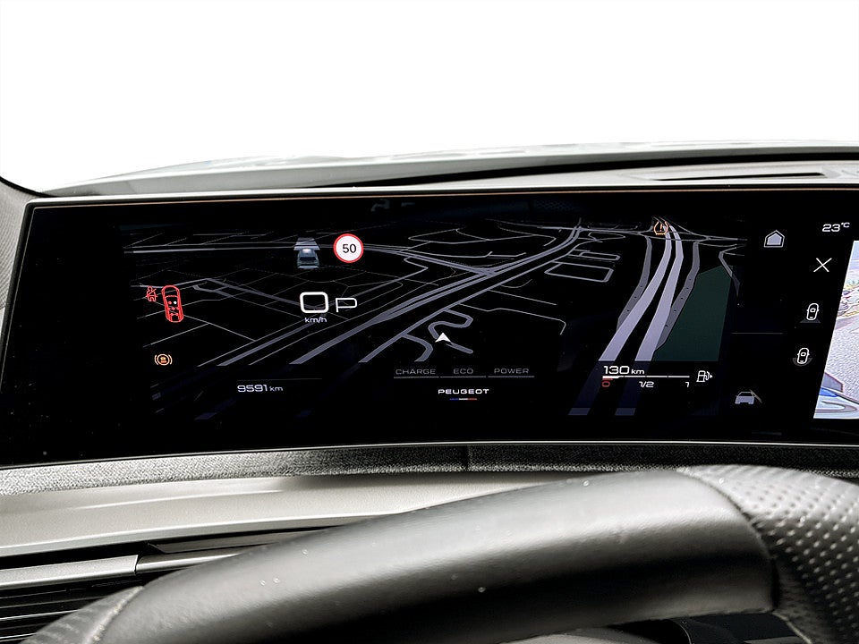 Bild på Peugeot 5008 GT Hybrid 145hk Aut 7-SITS B-KAMERA CARPLAY