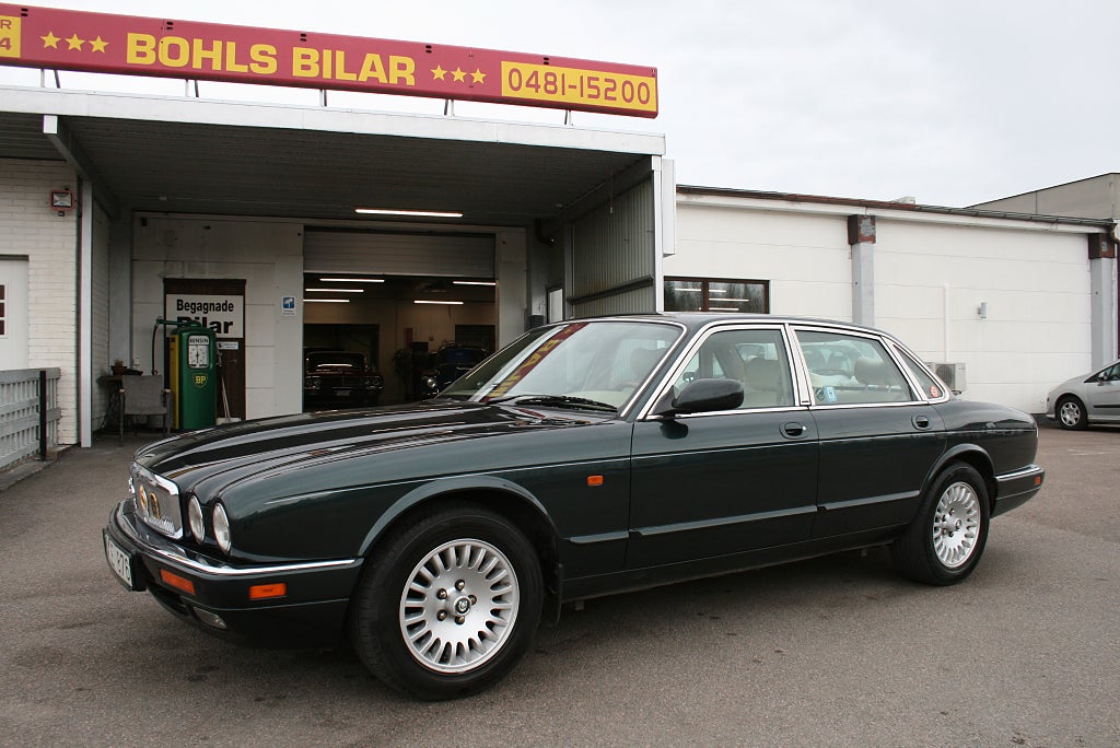 Jaguar XJ 4.0 Sovereign