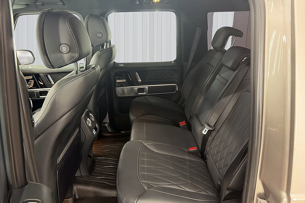 Mercedes-Benz G 2025
