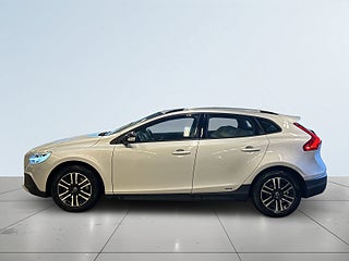 Volvo V40 Cross Country D3 Pro Edition Drag/SoV-Däck/Navi/Adap Fart/Kamera – bild 4