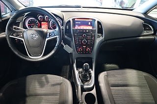Halvkombi Opel Astra 12 av 20