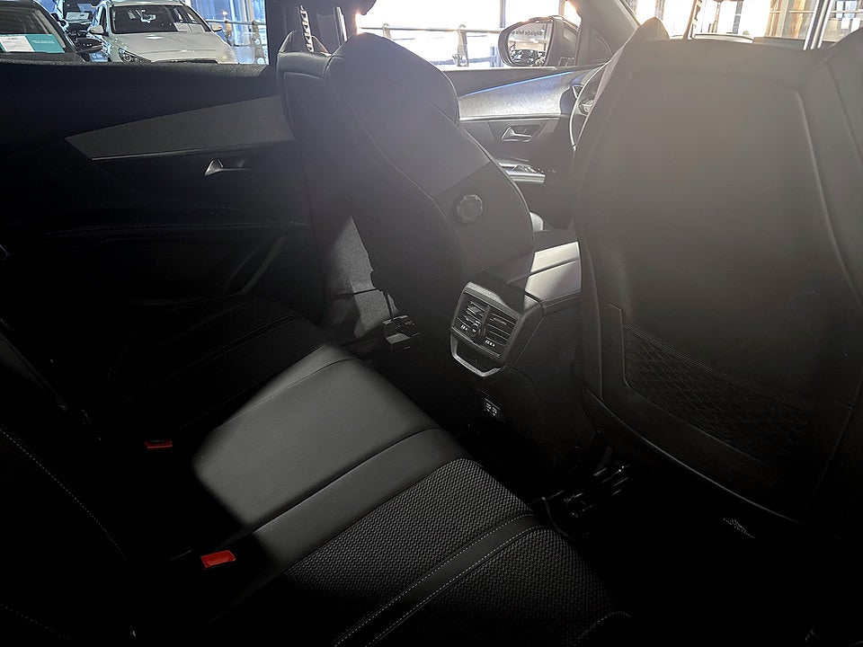 Bild på Peugeot 3008 GT 1.2 PT 130hk Aut B-KAMERA CARPLAY