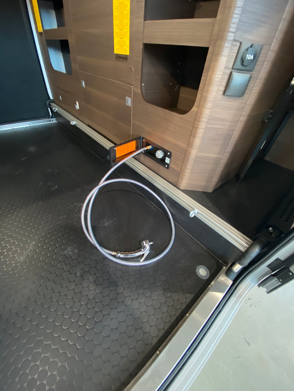 Adria Matrix Supreme 670 SL / Taksäng / Alde / Aut 180hk/Ugn - Adria