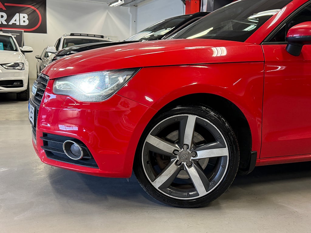 Audi A1 2013 - miniatyr 2