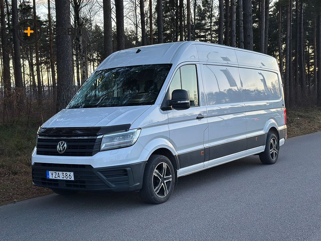 Volkswagen Crafter 2.0 TDI L4 Långa skåpet I Värmare I B-kamera I Dragkrok I Nyserv