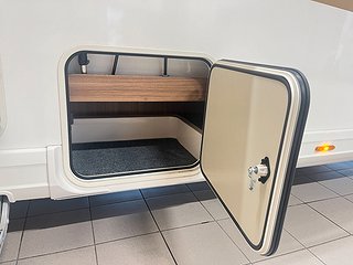 Husbil-integrerad Eura Mobil INTEGRA 760 HS 14 av 31