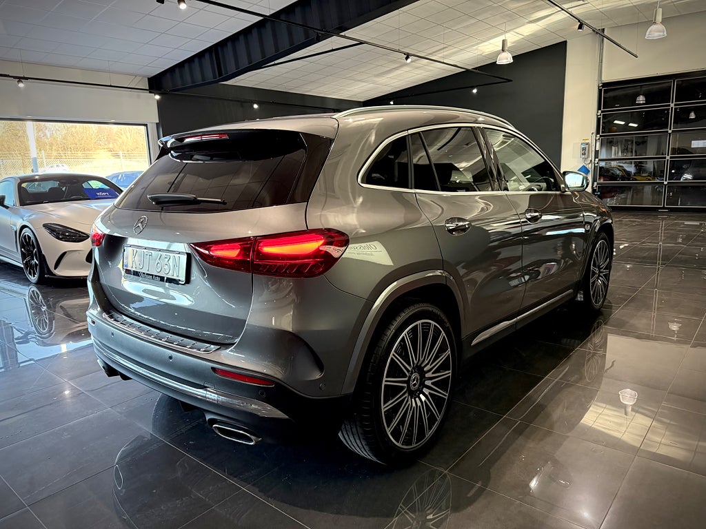 Mercedes-Benz GLA 200 AMG Drag Premium Burmester - bild 29