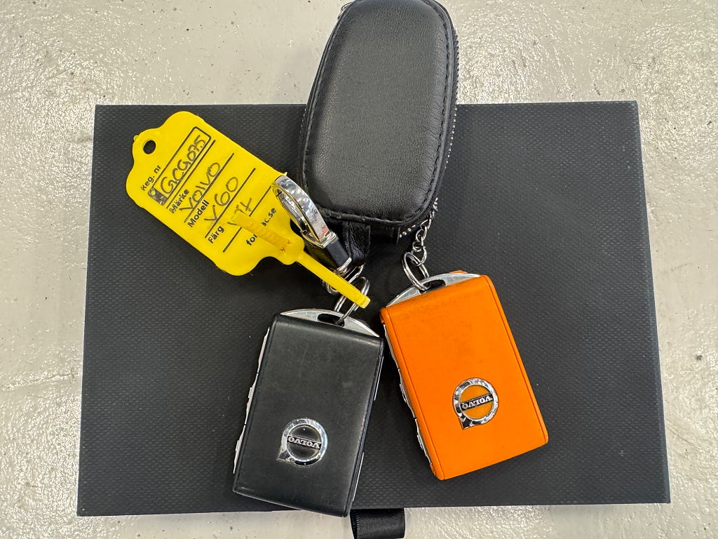 Volvo V60 B4 Geartronic Momentum 7000 Mil - miniatyr 23