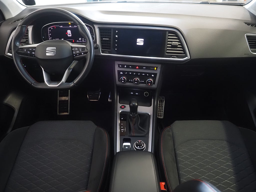 Seat Ateca 2.0 TDI 4Drive 150hk FR Cockpit Drag Navi D-Värm Kamera 2021