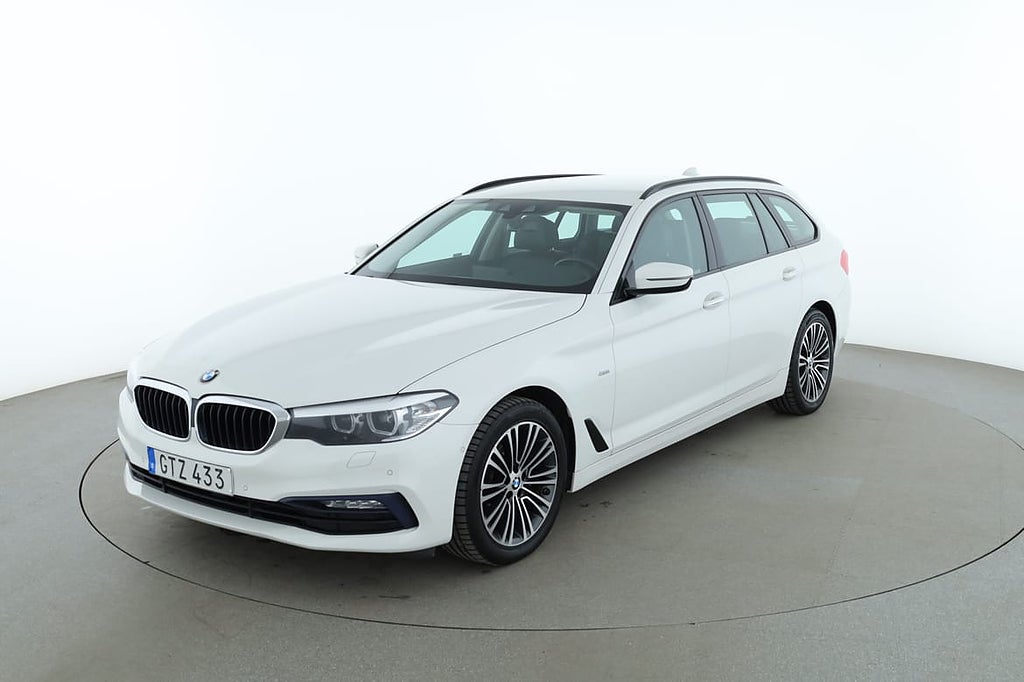 BMW 520 d xDrive Touring Sport Line / Drag, Backkamera, H/K