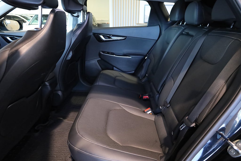 Kia EV6 77.4 kWh 360° Navi Drag Läder Leasbar Rattvärme V-Hjul 2023