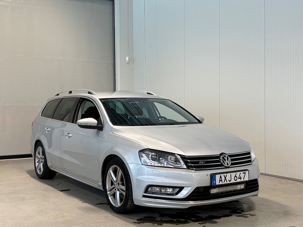 Volkswagen Passat 2.0TDI 4M R-Line Dragkrok D-värm M&K-värm B-Kam