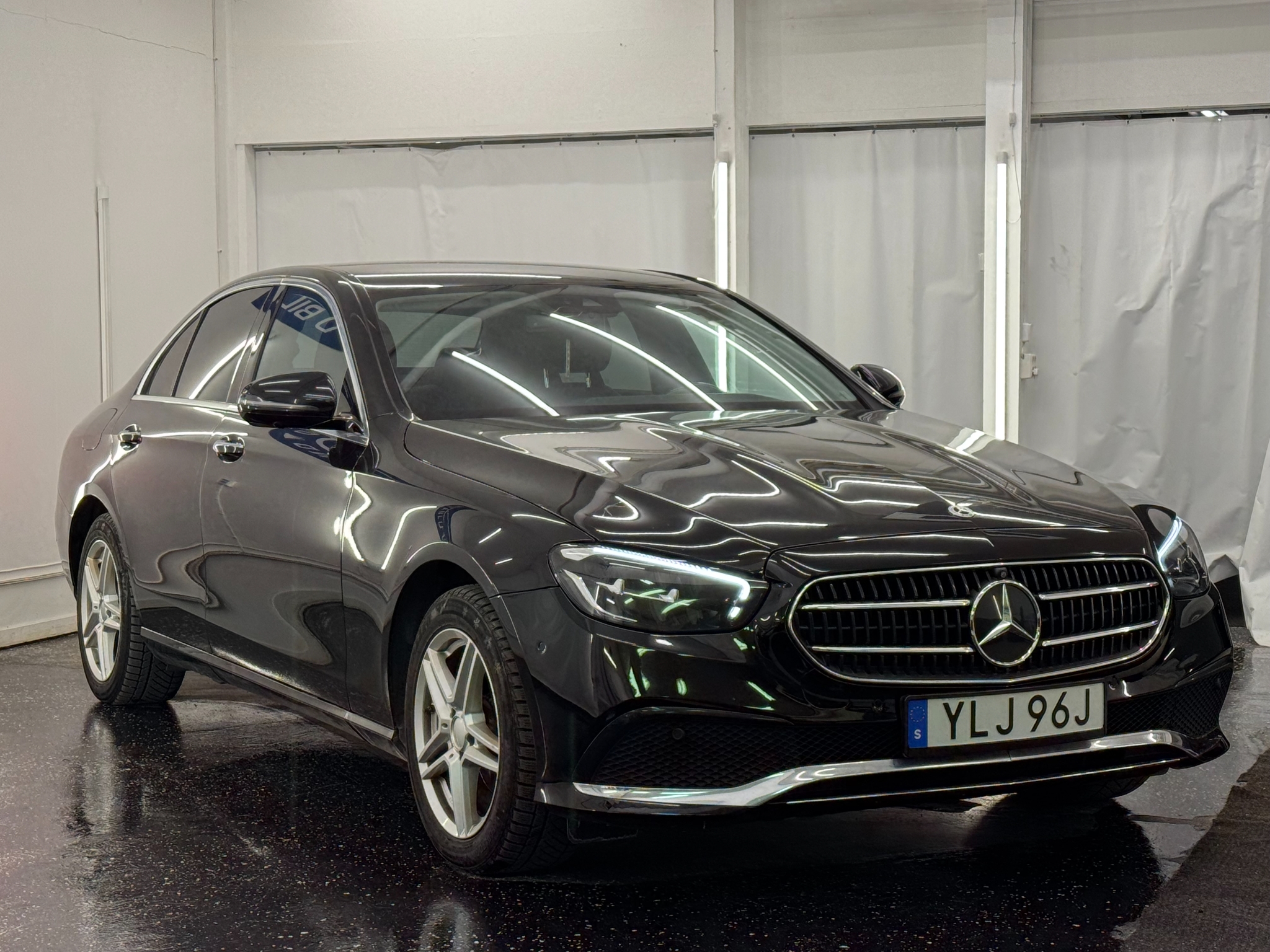Mercedes-Benz E 2023, bild 3/36