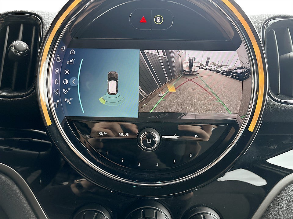 Bild på MINI Countryman Cooper SE Experience ALL4 220hk Aut AWD B-KAMERA 