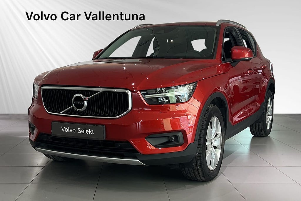 Volvo XC40 B4 FWD Bensin Momentum Advanced Edt