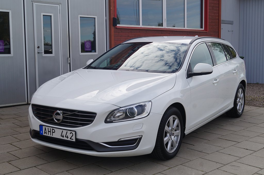 Volvo V60 D4 Automat Kombi Momentum Drag 163hk