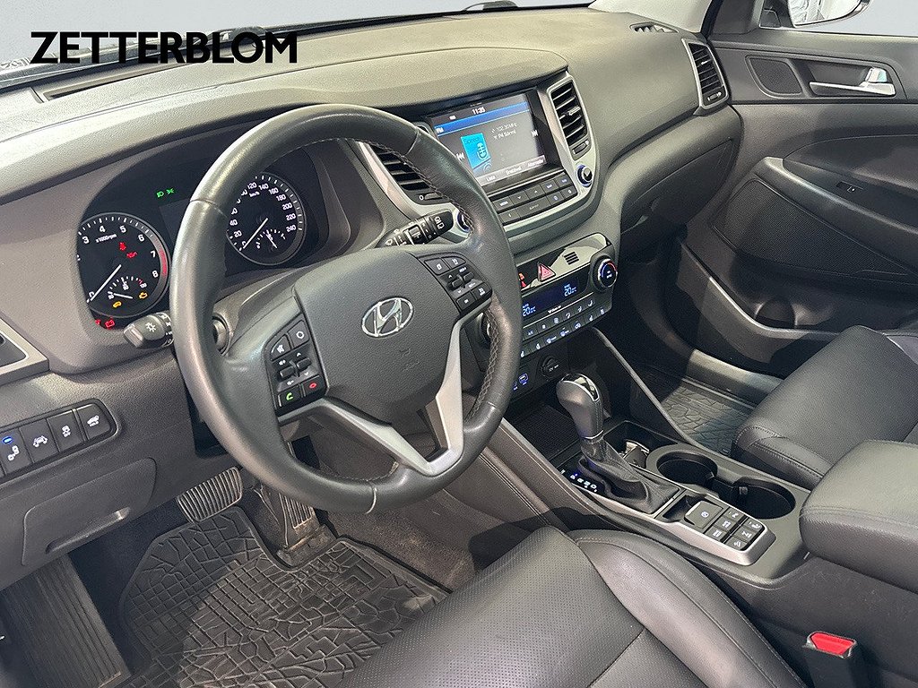 SUV Hyundai Tucson 8 av 18