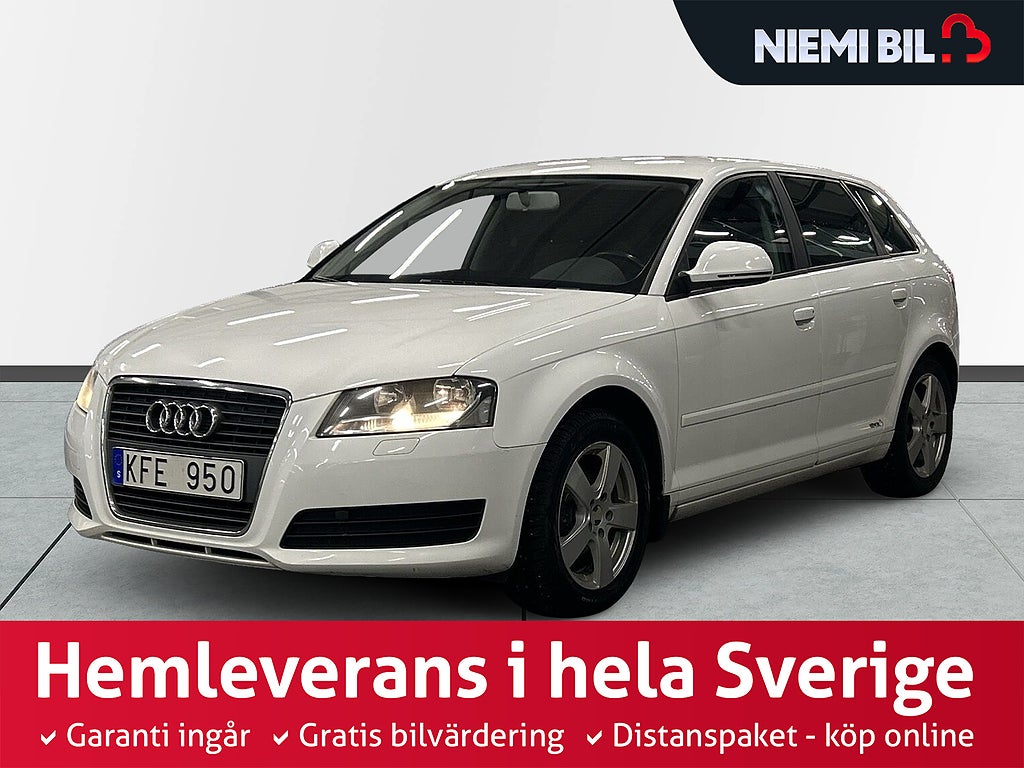 Audi A3 Sportback 1.6  8v Attraction, Comfort S&V-hjul/Aux/Motorvärmare