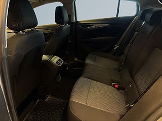 Opel Insignia Grand Sport 1.6 Enjoy Värmare/Drag/P-sens/SoV-däck