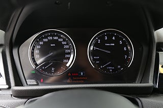 Minibuss BMW 218i 13 av 26