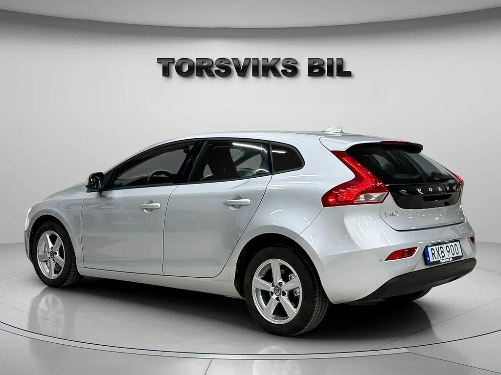 Volvo V40 D2 Geartronic Kinetic/Ny Kamrem 11600 mil 2 Ägare - miniatyr 4