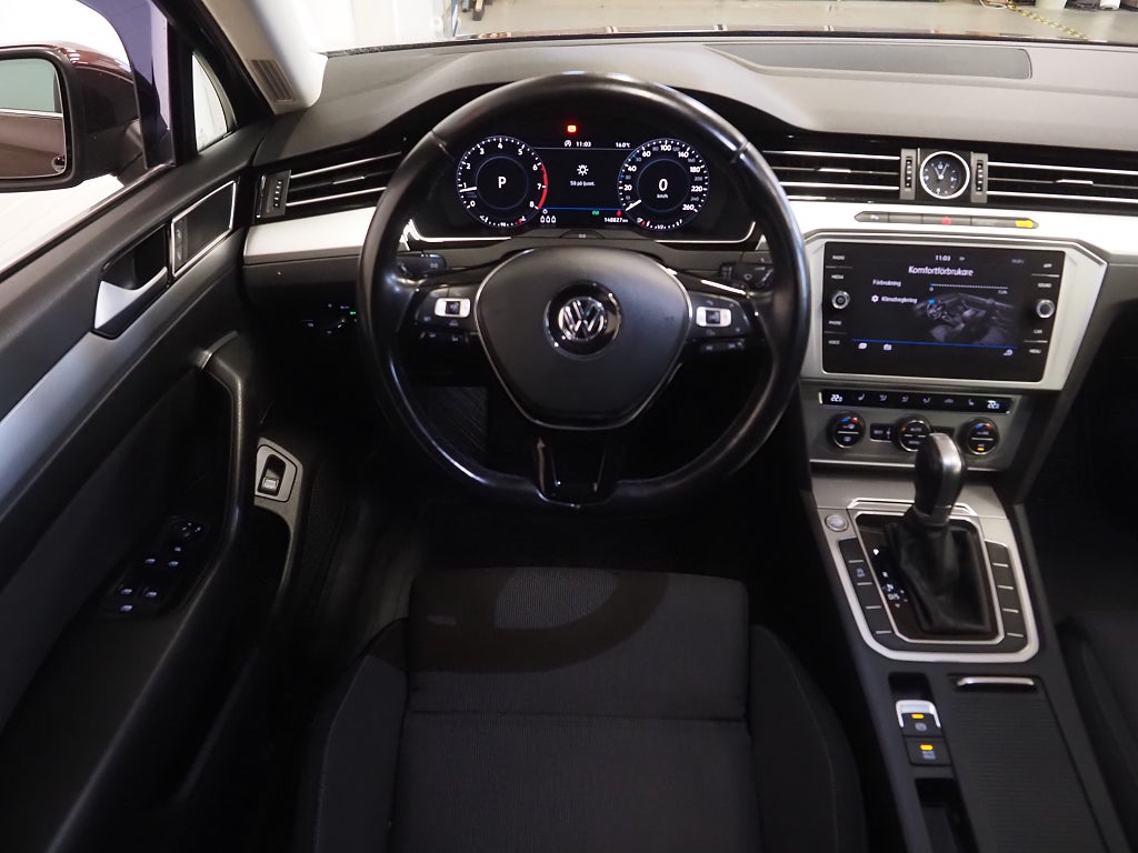 Volkswagen Passat SC TSI 150hk DSG |Cockpit|Drag|Backkamera| 2018