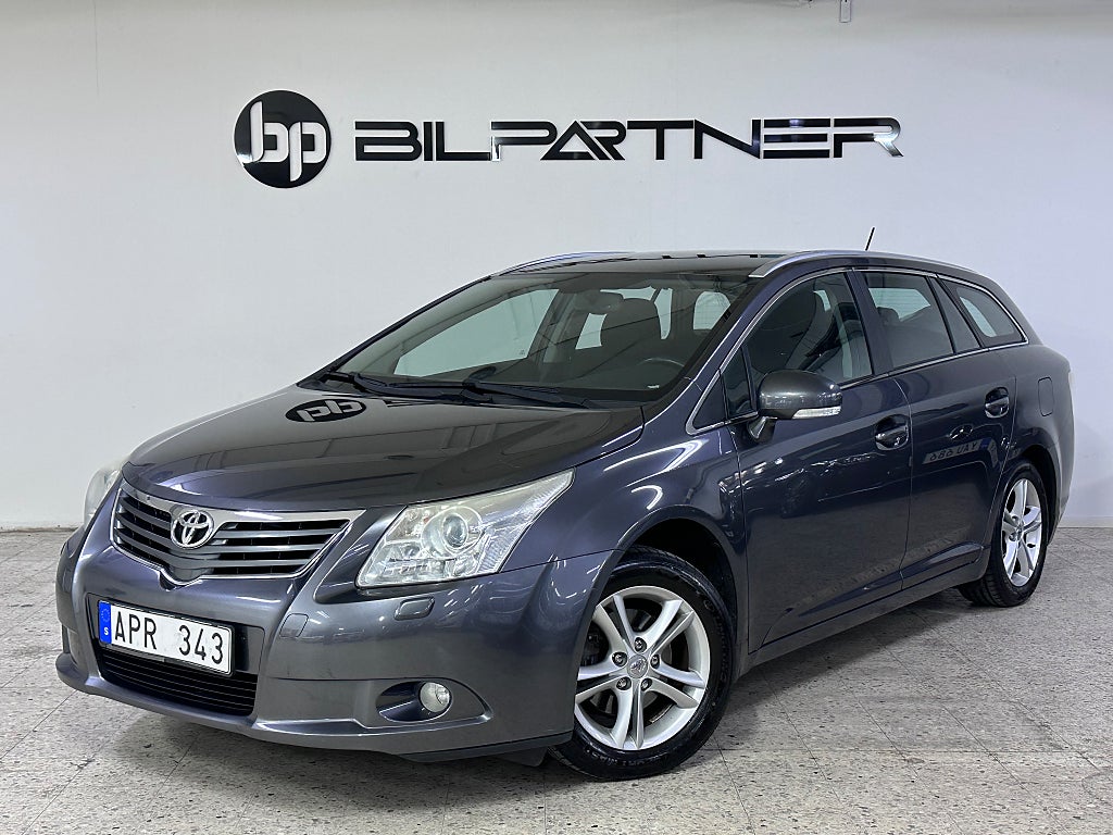 Toyota Avensis Kombi 2.0 Business 152hk | NYSERVAD | DRAG 
