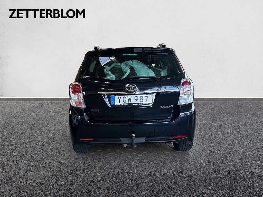 Kombi Toyota Verso 4 av 16
