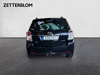 Kombi Toyota Verso 4 av 16