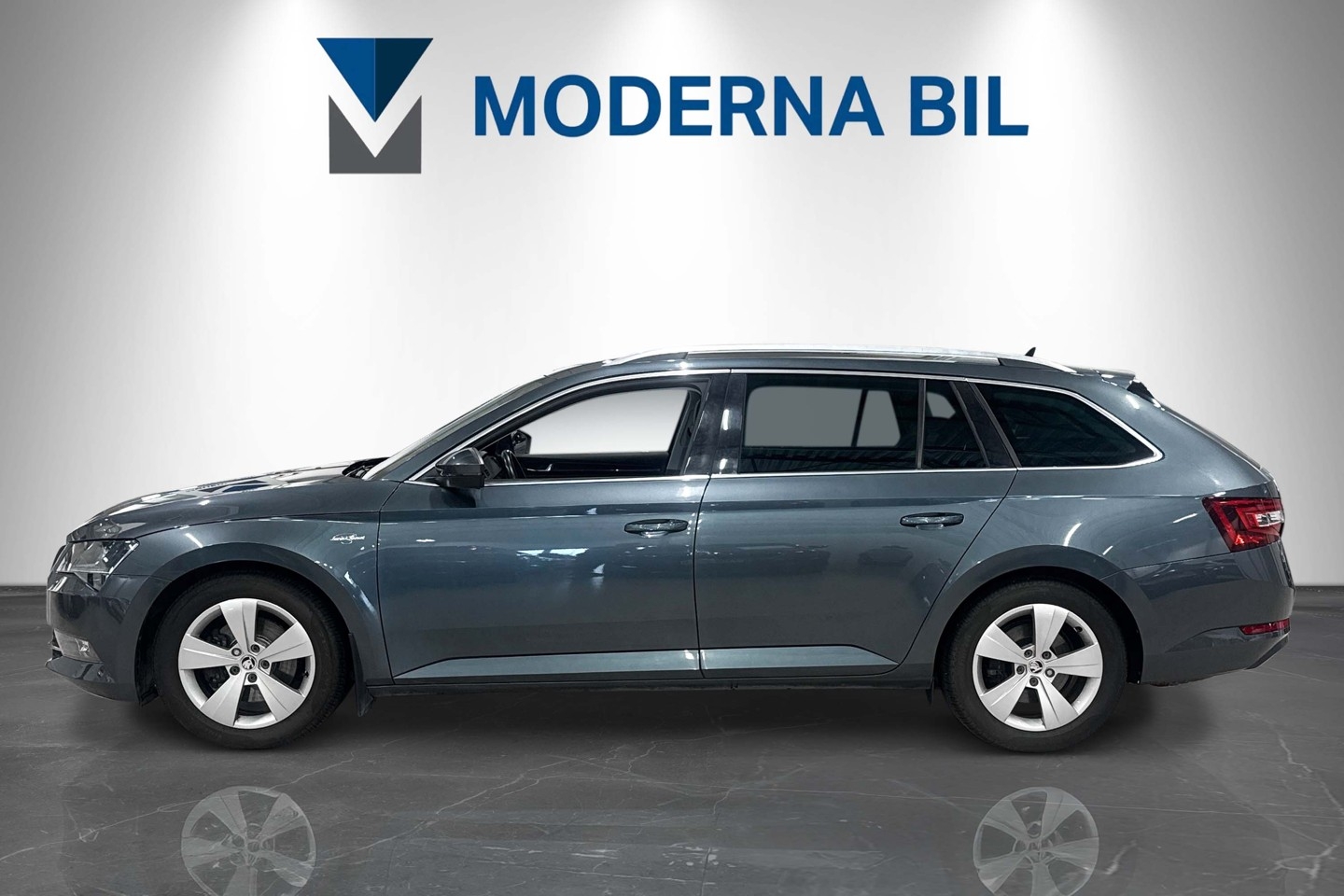 Skoda Superb 2018, kuva 3/61