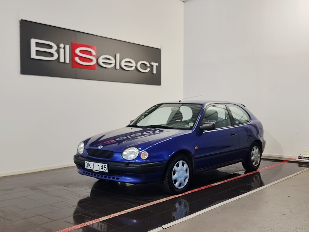 Toyota Corolla 3-dörrars Halvkombi 1.3 Ny Kamrem Ny Servad 2 Ägare