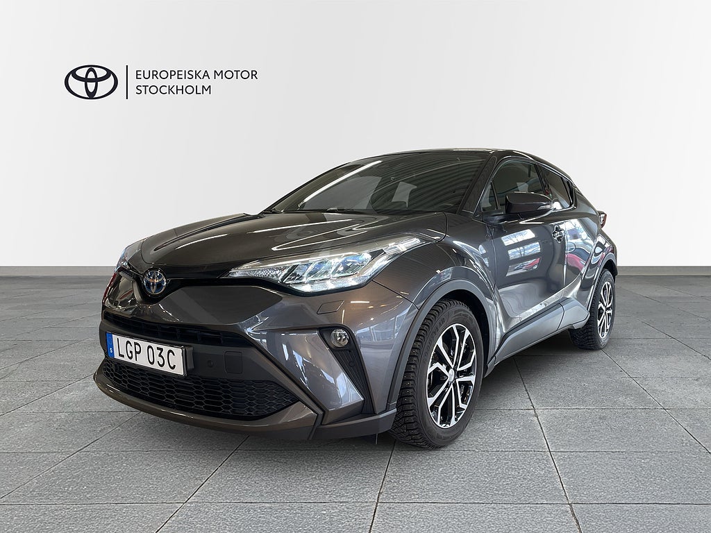 Toyota C-HR 1,8 HYBRID X EDITION (MY23) BSM - VINTERHJUL/MOMS