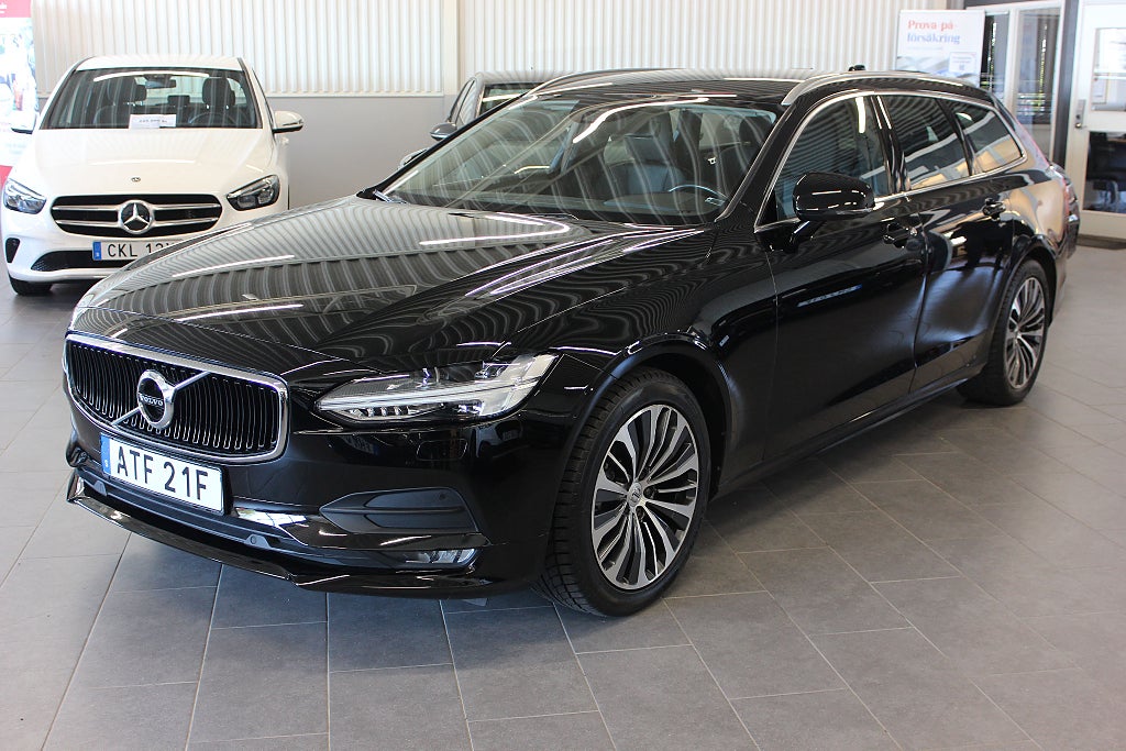 Volvo V90 D4 SE Advanced Momentum 