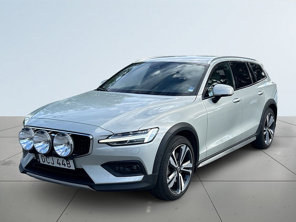 Volvo V60 Cross Country D4 AWD Aut Advanced Skinn/BLIS/Drag/MoK/Dvärm/Extraljus