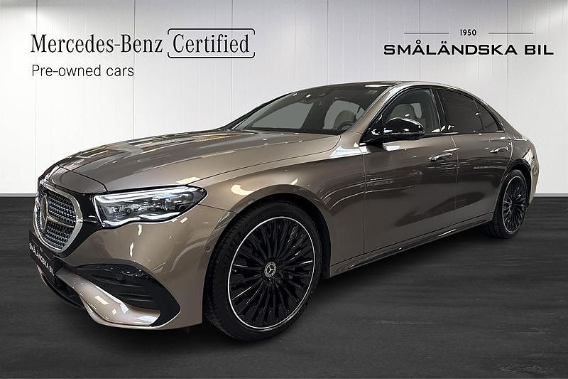 Mercedes-Benz E 400 e 4MATIC AMG Line Pano Drag 381hk