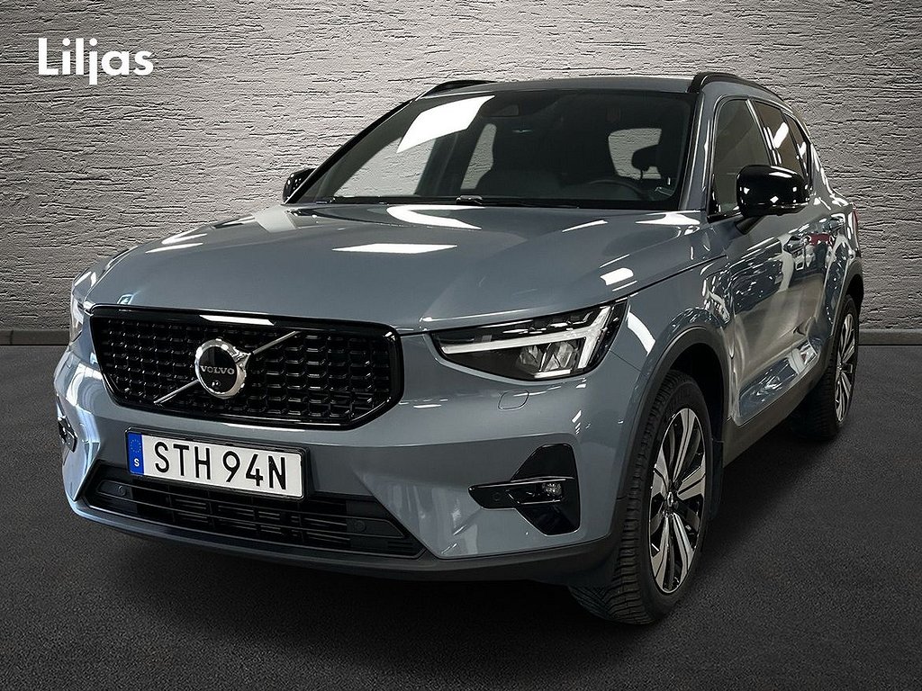 Volvo XC40 Recharge T4 Plus Dark