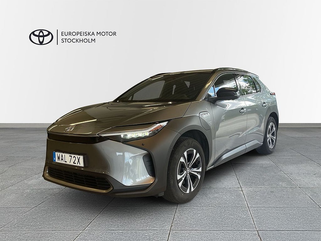 Toyota bZ4X 71.4 kWh AWD EXECUTIVE SKINN VINTERHJUL