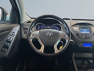 Hyundai ix35 2.0 CRDi 4WD Business Premium S&Vhjul/Mvärm/Kamera/Drag – bild 9