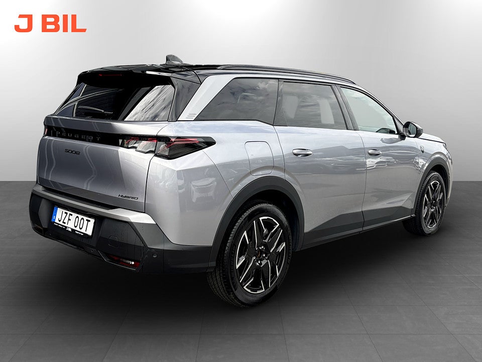 Bild på Peugeot 5008 GT Hybrid 145hk Aut 7-SITS B-KAMERA NAVI