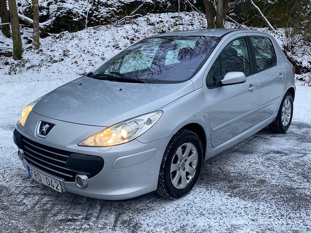 Peugeot 307 5-dr 1.6 109hk Automat Nybes Nyservad
