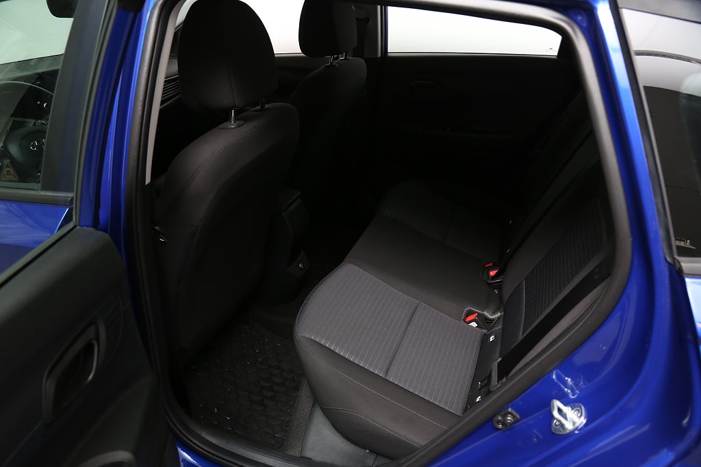 Hyundai i20 1,2 MPI 84hk Essential CarPlay I Kamera I Nybilsgaranti 2023