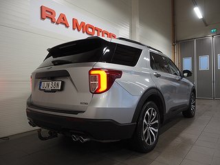 SUV Ford Explorer 6 av 28