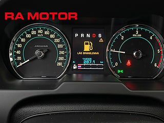 Sedan Jaguar XF 22 av 23