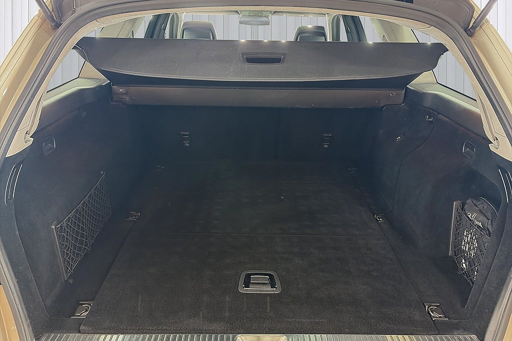 Mercedes-Benz E 2011